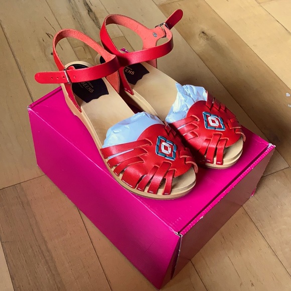 Swedish Hasbeens Huarachas - Picture 1 of 4